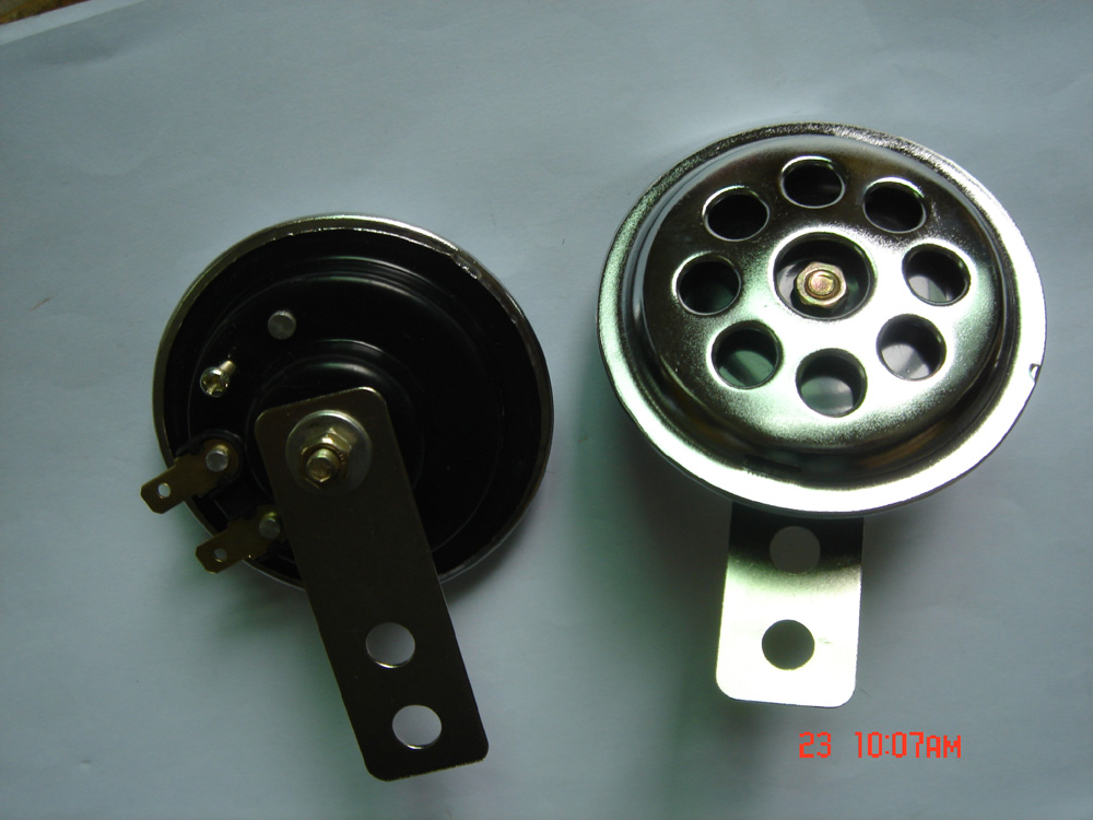 horn, auto horn, car horn, motorcycle horn  , disc horn