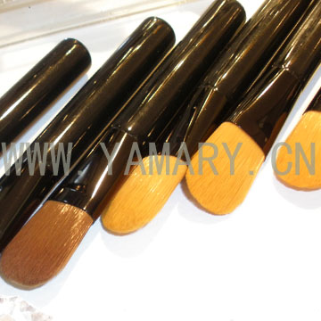 cosmetic brush--suppliers