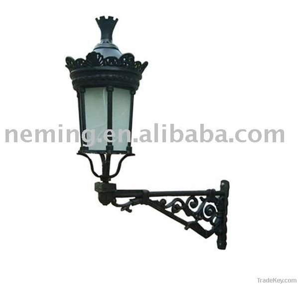 Victorian Cast Iron Lamp Bracket