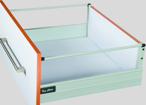 soft closing kitchen drawer system with single railing