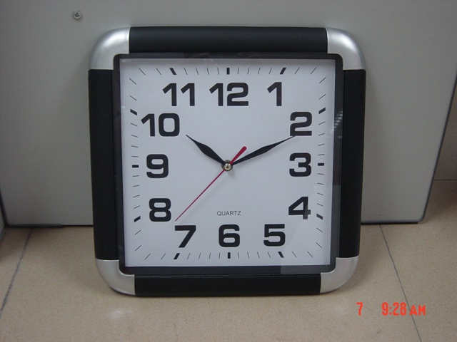 Clock - CDQ-103