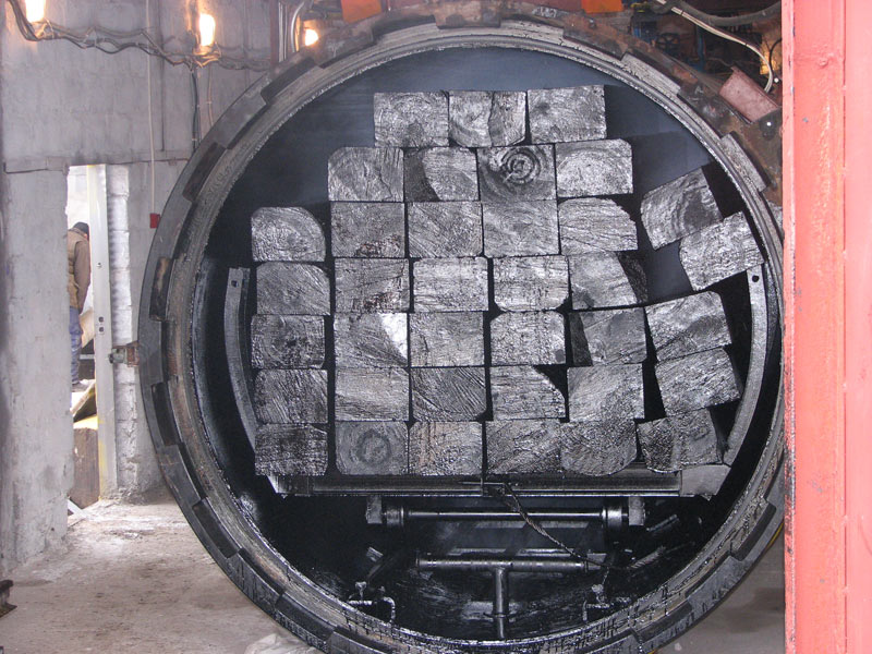 Railway timber(wooden) sleepers treated with creosote (creosoted)