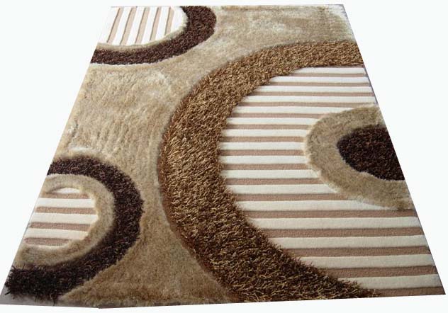 Complex shaggy carpet