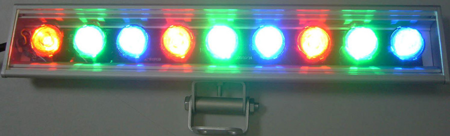 High power LED wall washer