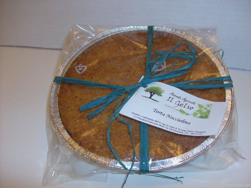 Hazelnuts cake "Crostata"