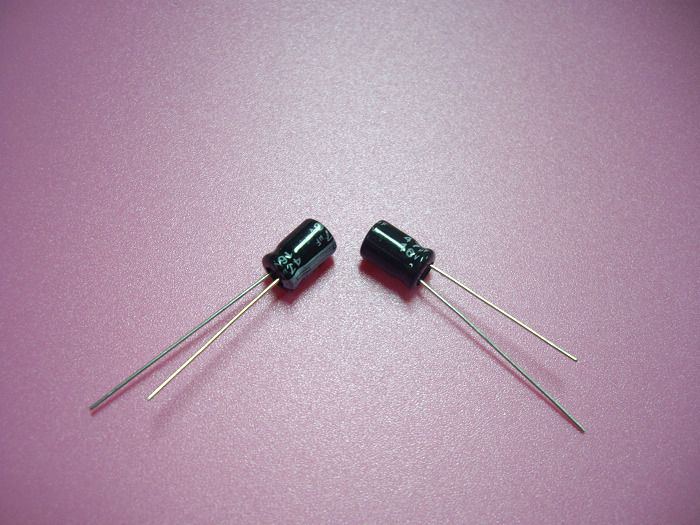 electrolytic capacitor