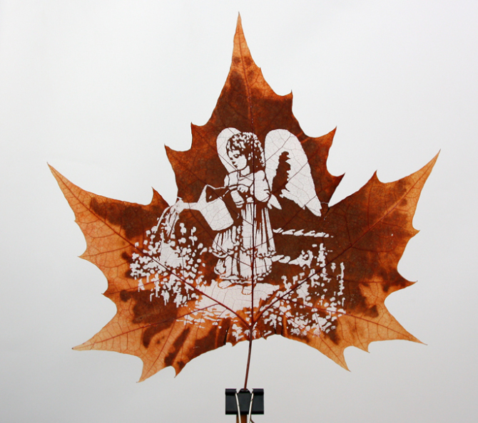 leaf carving arts