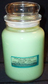 26oz Colonial Jar Candle(Honey Dew Melon Scent)