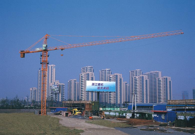 tower crane QTZ80