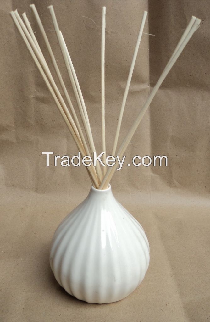 Garlic Pot, Matka Pot, Reed diffuser  Glass Bottel.