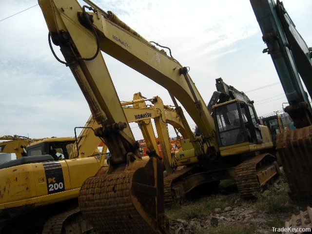 Used Komatsu PC400-6 crawler excavator