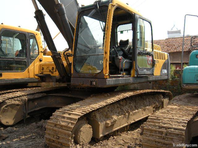 Used Volvo EC290BLC crawler excavator
