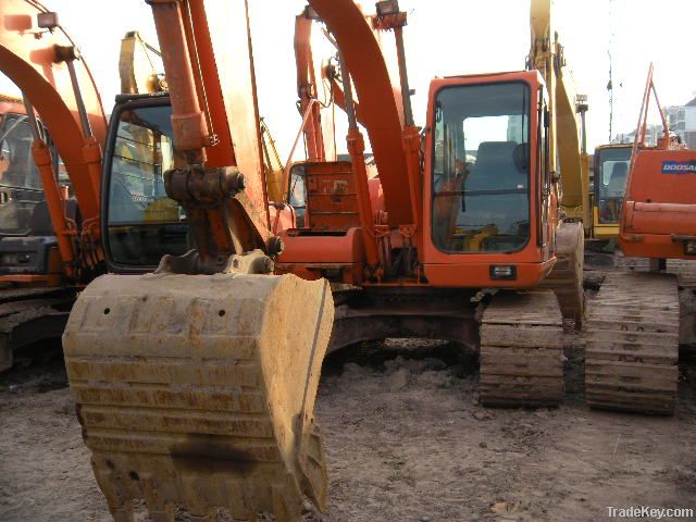 Daewoo DH150LC-7 crawler excavator