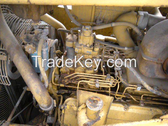 used caterpillar D9N bulldozer