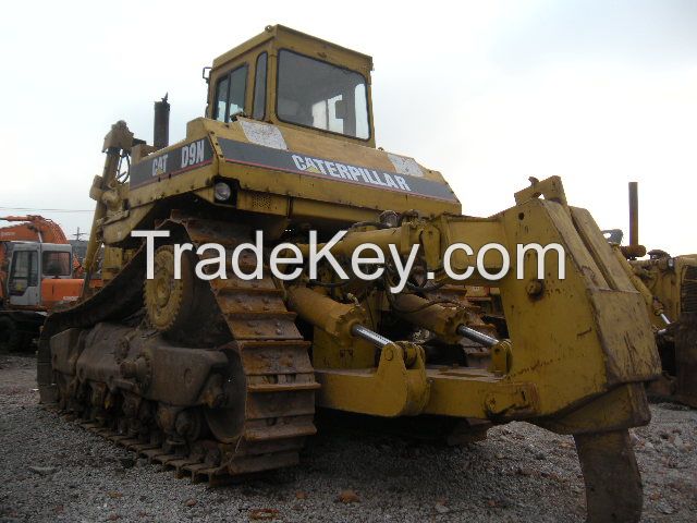 used caterpillar D9N bulldozer