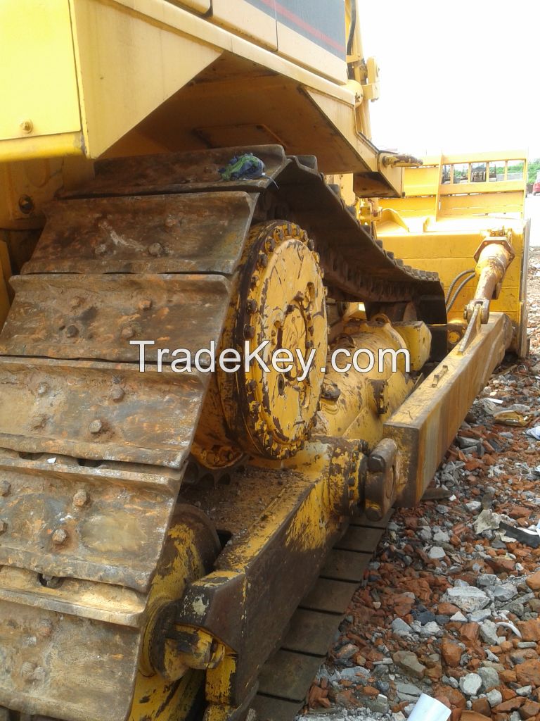 used caterpillar D7R bulldozer