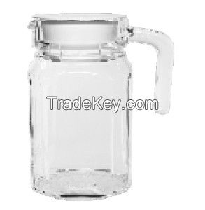 glass pitcher 