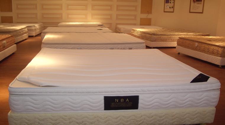 mattress(spring/foam/latex)