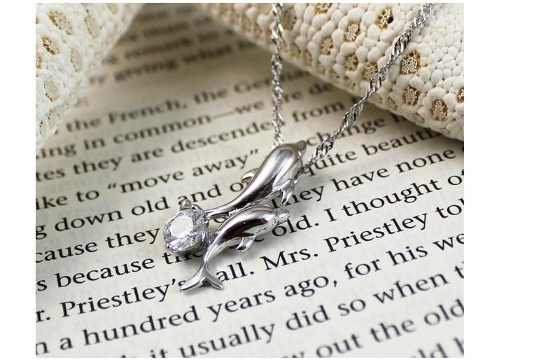 silver dolphin pendant, sterling silver necklace, fashion jewely 