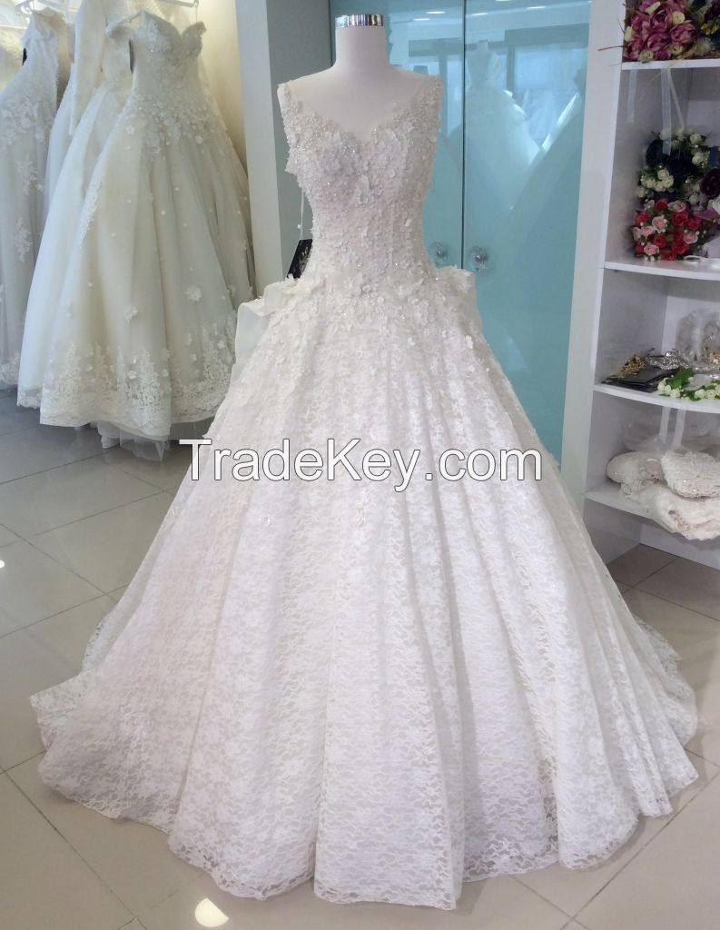 chic wedding dress