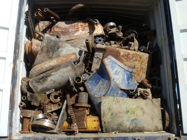 HMS 1/2 HEAVY METAL SCRAP FOR SALE