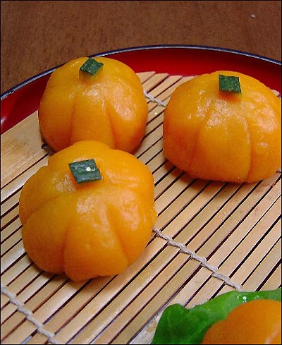 steamed pumpkin buns