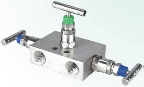 3 valve manifold