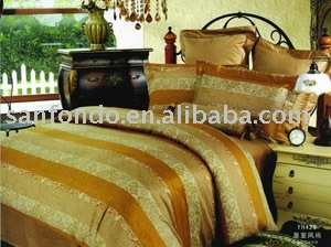 WSFS_jacquard_bedding_set