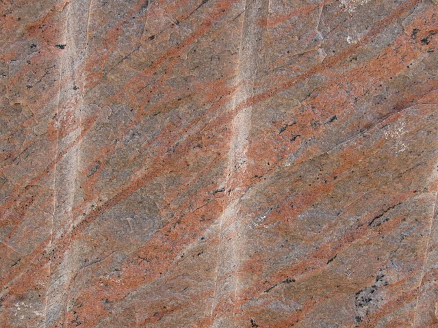 Rough Granite Blocks - LILLET