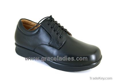 9609229 Orthopedic Shoes