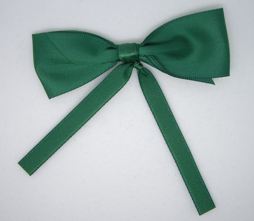 Green ribbon bow