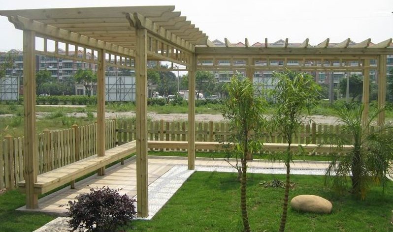 Wooden right-angle pergola