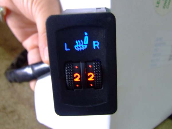 Double control Seat heater