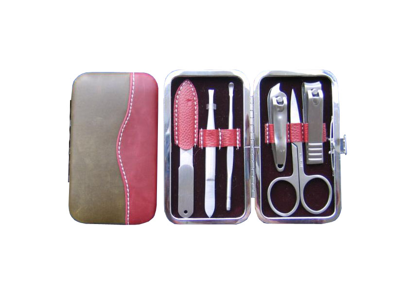 Sell tweezer nail clipper, manicure sert