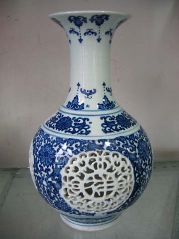 blue and white porcelain pierced vase