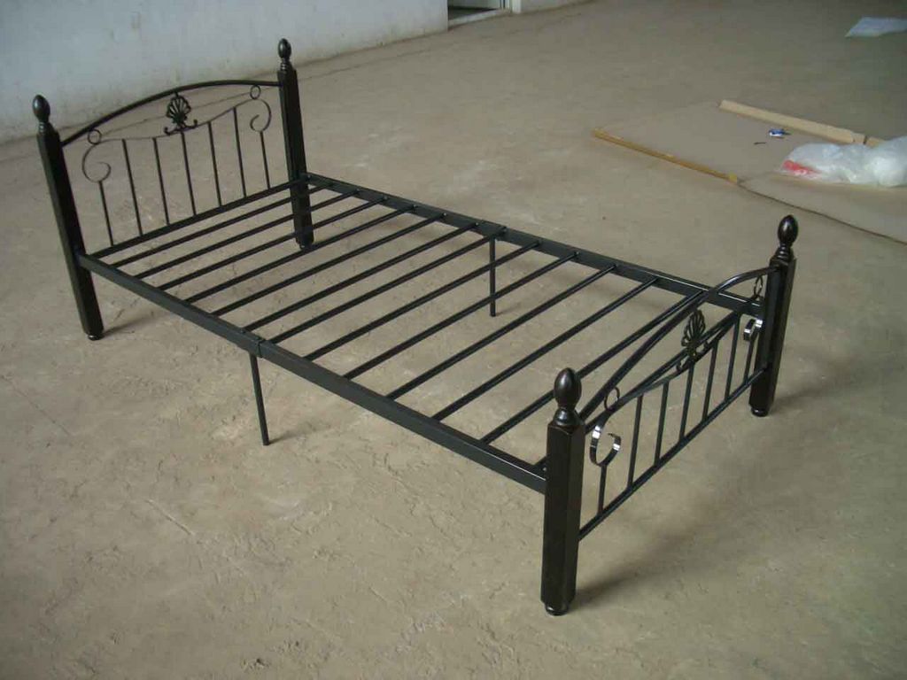 Metal Single Bed