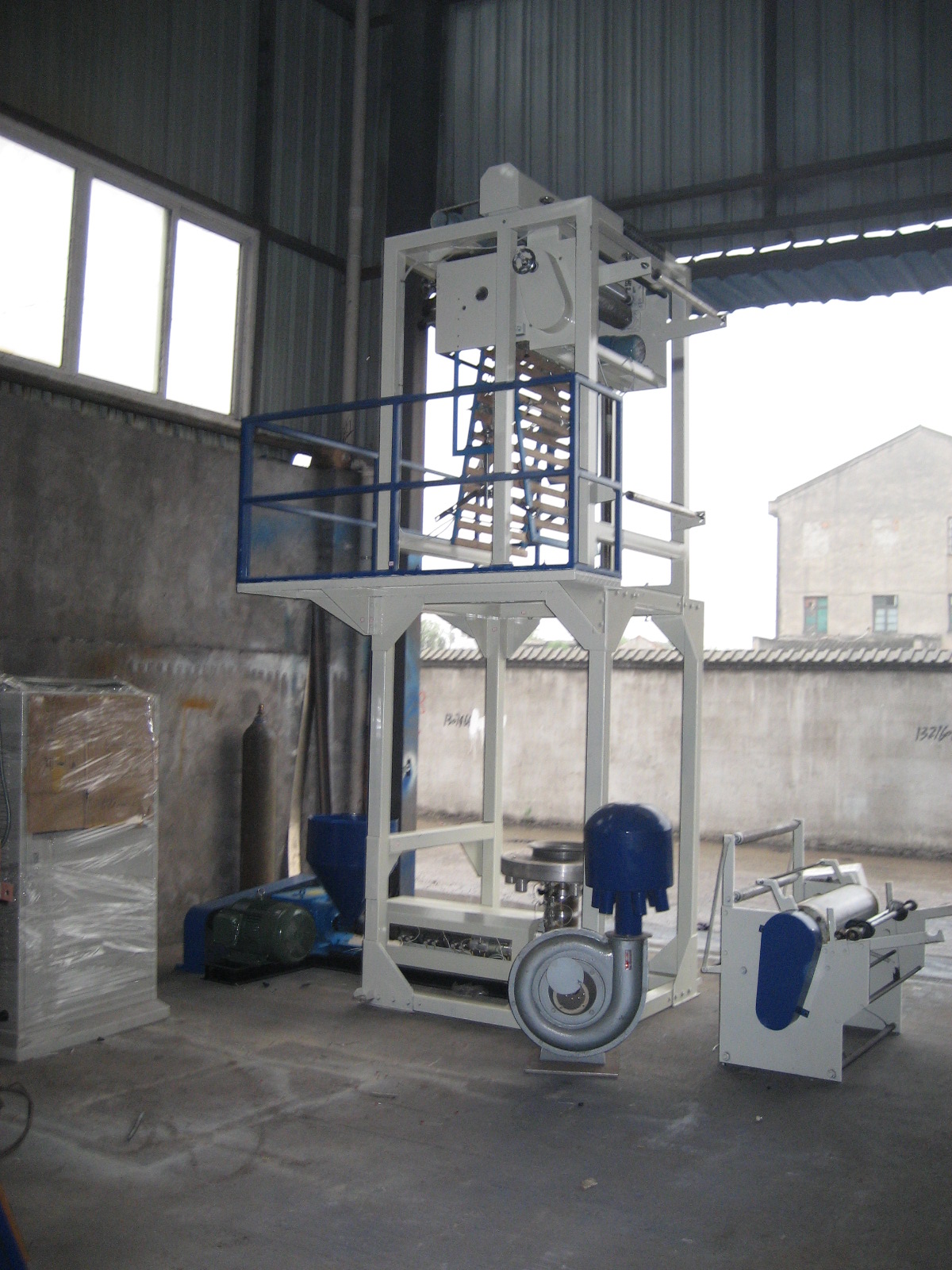 HDPE/LDPE/LLDPE Blown Film Extruder