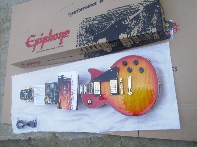 Epiphone LP guitar