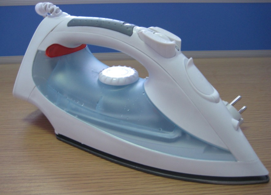 CE/GS approval  electrical steam iron