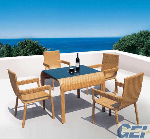 outdoor chairs and table