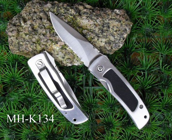 pocket knife