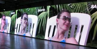 Full color indoor LED display P7.62
