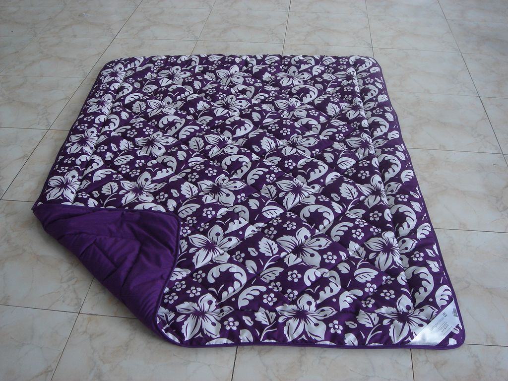 Microfiber printed quilt