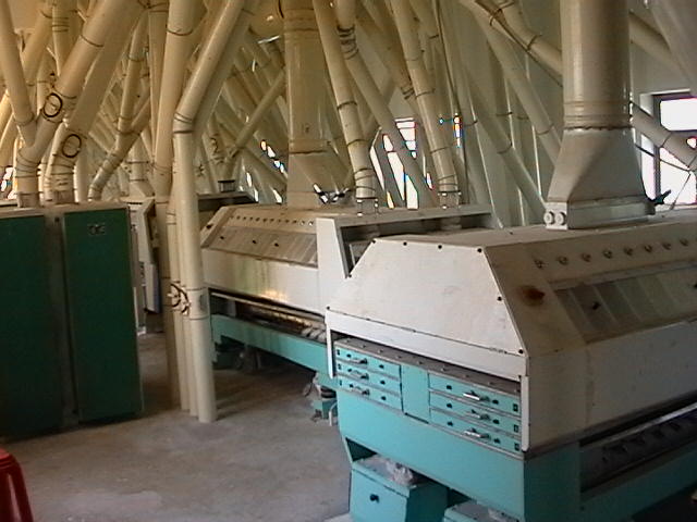 flour milling machine