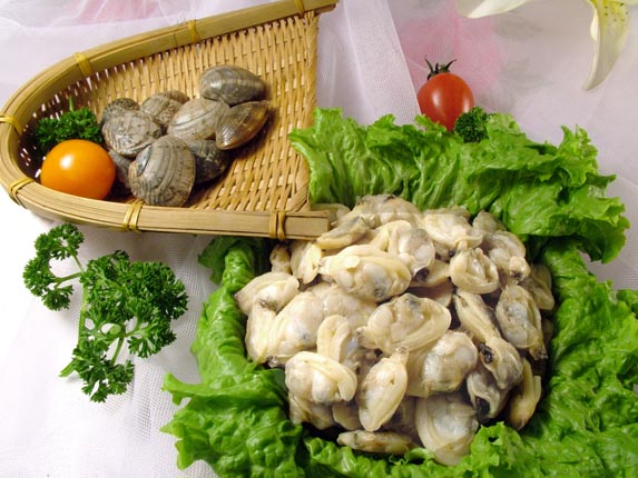 Seasoned short necked clam salad