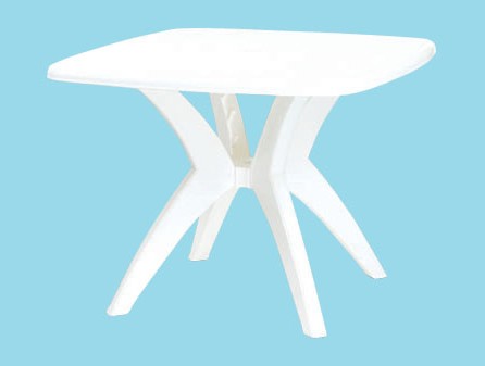 plastic table