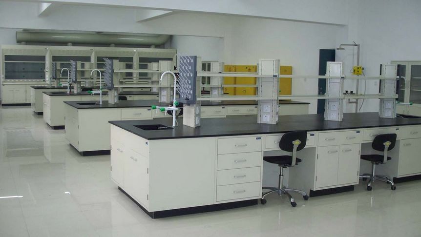 Island Table (laboratory furniture)
