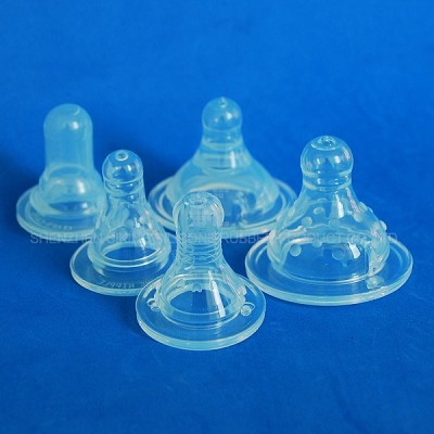 Silicone baby nipples