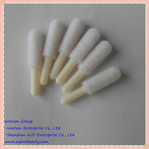 Plastic handle lip gloss applicator, disposable lip brush