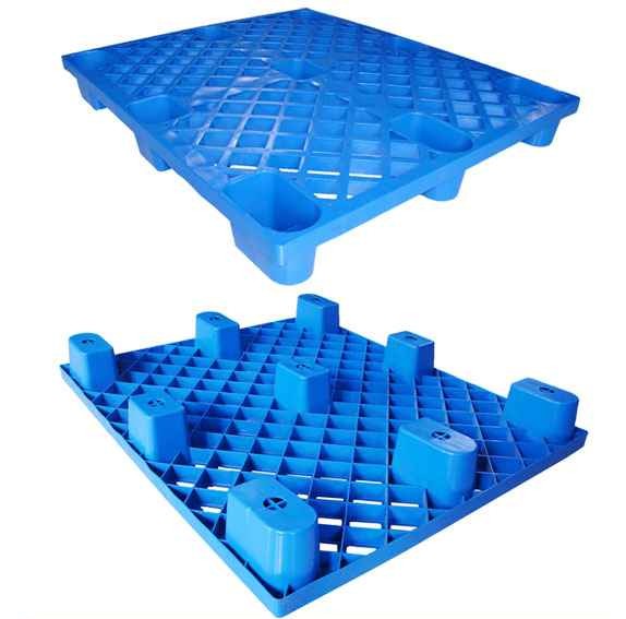 plastic pallet